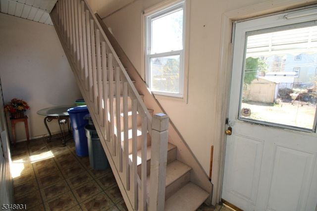 29 E Madison Ave, Clifton City, NJ 07011