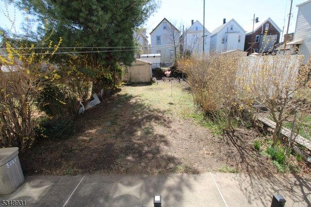 29 E Madison Ave, Clifton City, NJ 07011
