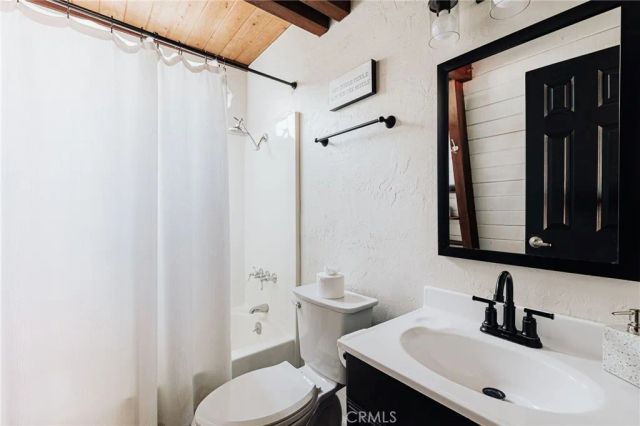 396 Kern Avenue, Sugarloaf, CA 92386