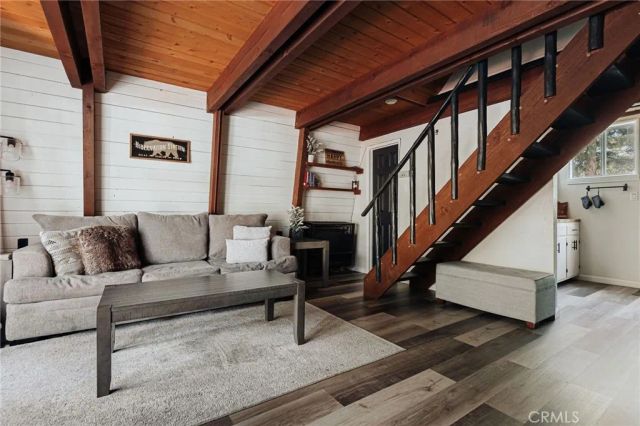 396 Kern Avenue, Sugarloaf, CA 92386