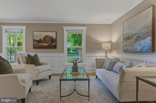 13209 ASHVALE DR, Fairfax, VA 22033
