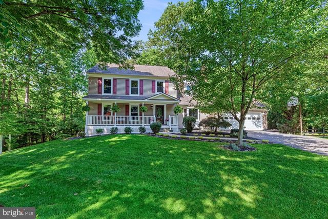 13209 ASHVALE DR, Fairfax, VA 22033