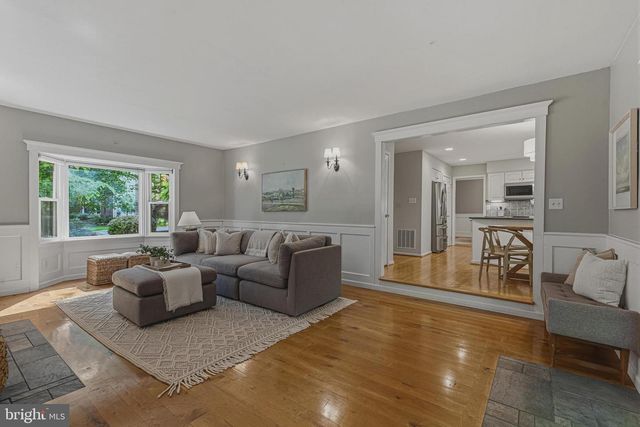 13209 ASHVALE DR, Fairfax, VA 22033