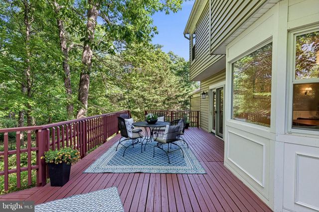 13209 ASHVALE DR, Fairfax, VA 22033