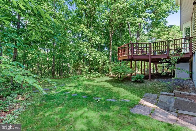 13209 ASHVALE DR, Fairfax, VA 22033