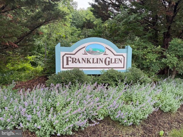 13209 ASHVALE DR, Fairfax, VA 22033