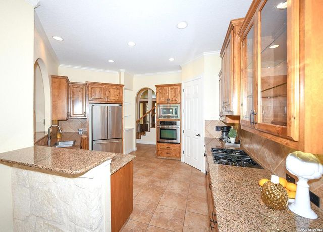 2518 Huebner Park, San Antonio, TX 78248