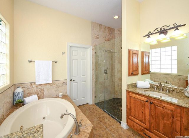 2518 Huebner Park, San Antonio, TX 78248
