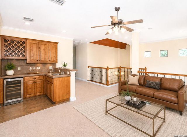 2518 Huebner Park, San Antonio, TX 78248