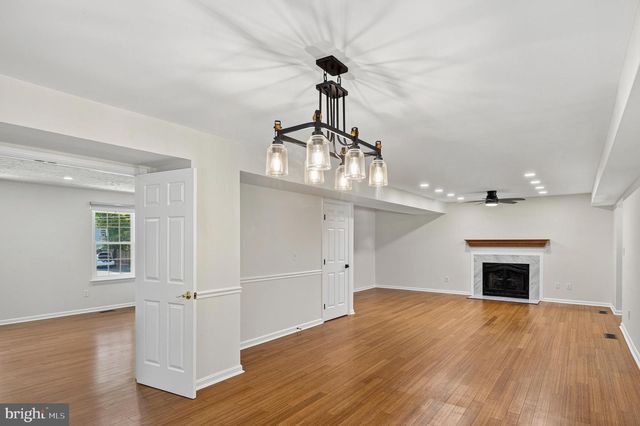 1007 HARBOR DR, Annapolis, MD 21403