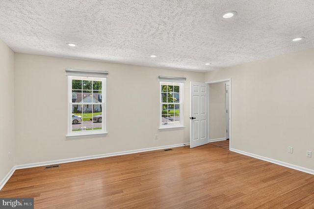 1007 HARBOR DR, Annapolis, MD 21403