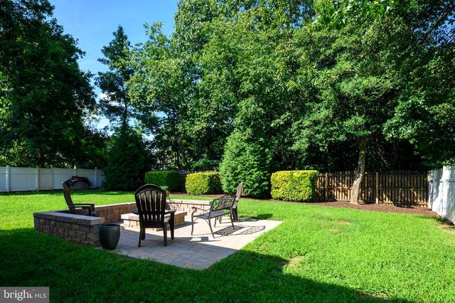 1007 HARBOR DR, Annapolis, MD 21403