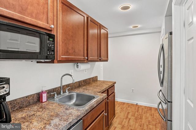 1007 HARBOR DR, Annapolis, MD 21403