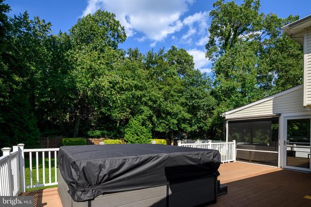 1007 HARBOR DR, Annapolis, MD 21403
