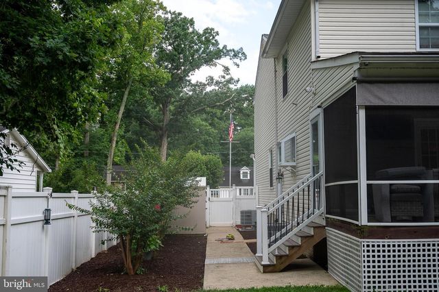 1007 HARBOR DR, Annapolis, MD 21403