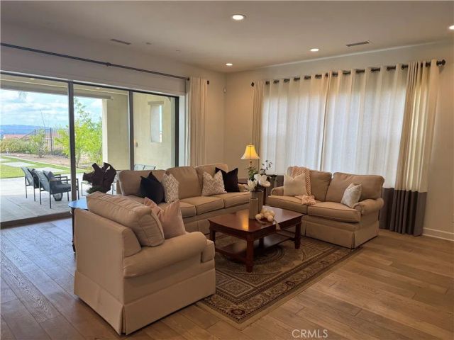 700 E Camellia, Azusa, CA 91702