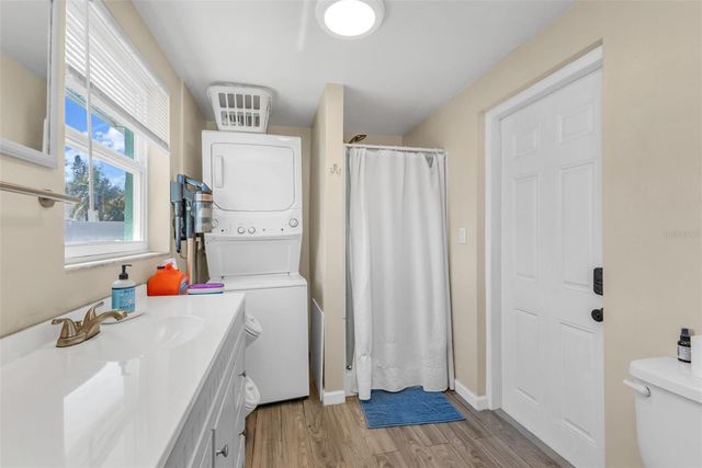 960 DARWIN ROAD, Venice, FL 34293