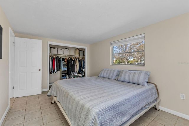 960 DARWIN ROAD, Venice, FL 34293