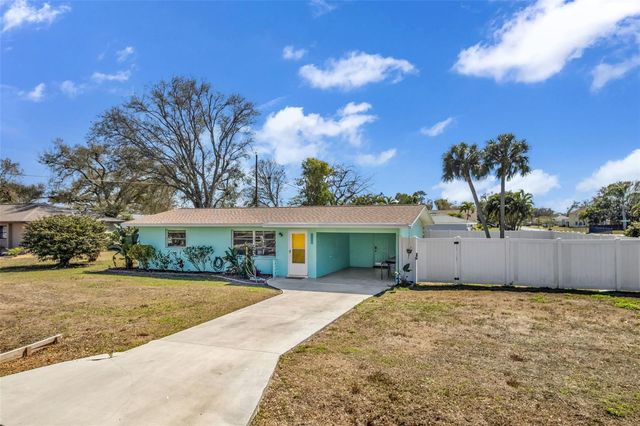 960 DARWIN ROAD, Venice, FL 34293