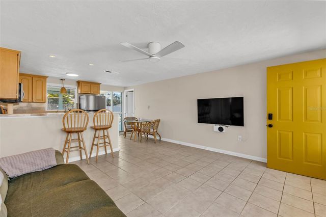 960 DARWIN ROAD, Venice, FL 34293