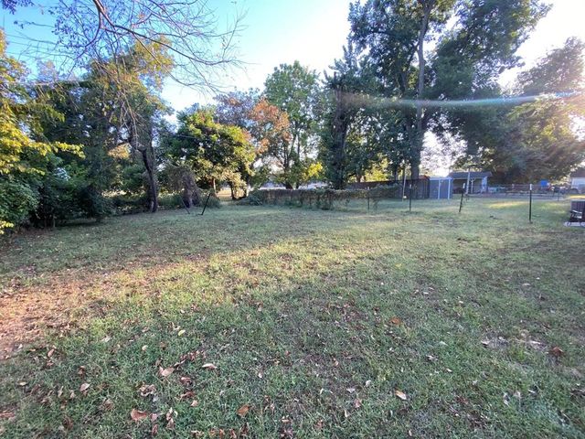 307-309 Market Street, Dardanelle, AR 72834