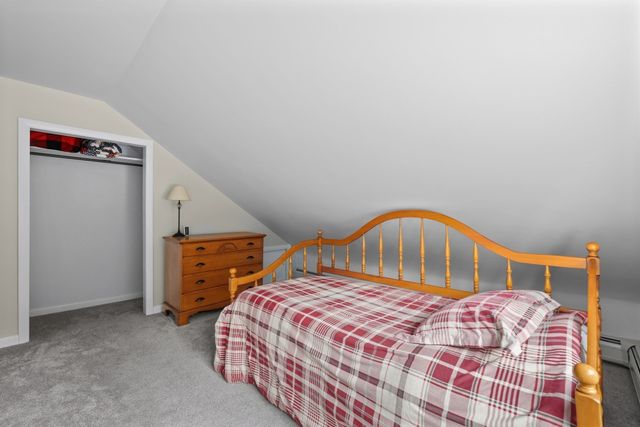 6 Dixfield Rd, Worcester, MA 01606