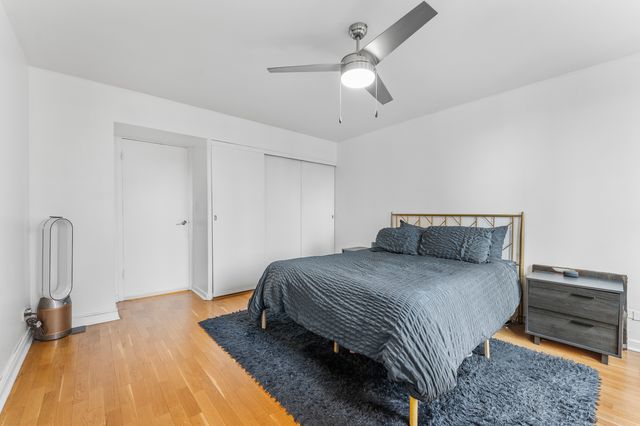 850 N Dewitt Place 13E, Chicago, IL 60611