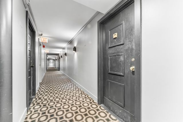 850 N Dewitt Place 13E, Chicago, IL 60611