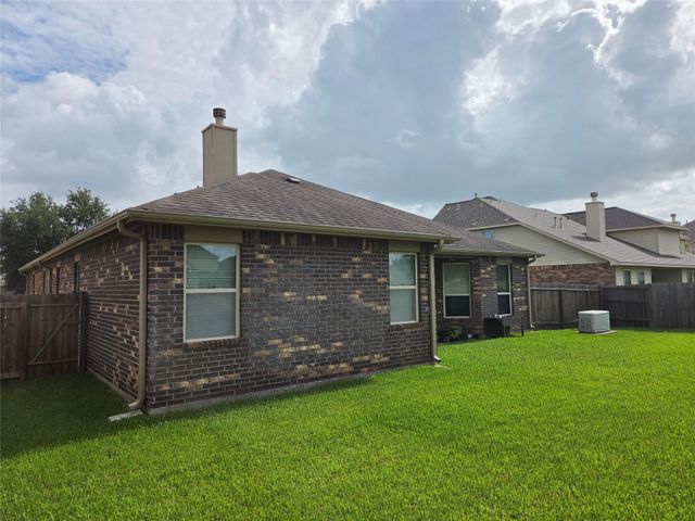2514 Copper Fields Drive, Rosharon, TX 77583