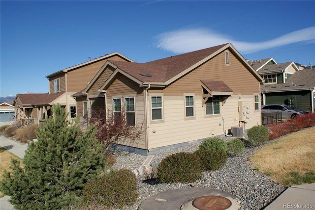 819 Widgeon Circle, Longmont, CO 80503