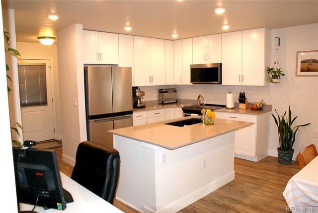 819 Widgeon Circle, Longmont, CO 80503