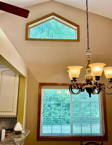 736 E Nicollet Boulevard, Burnsville, MN 55337