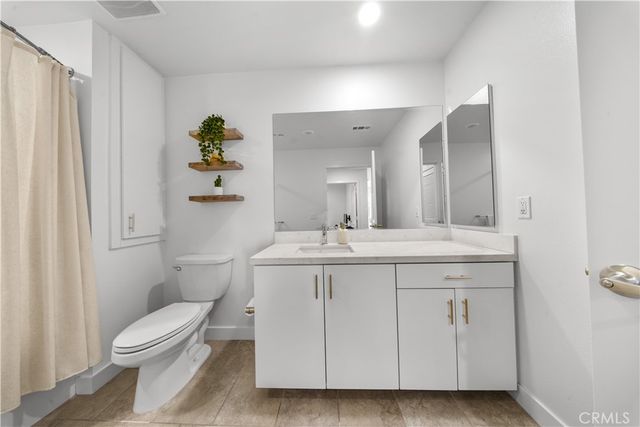 2412 Nolita, Irvine, CA 92612