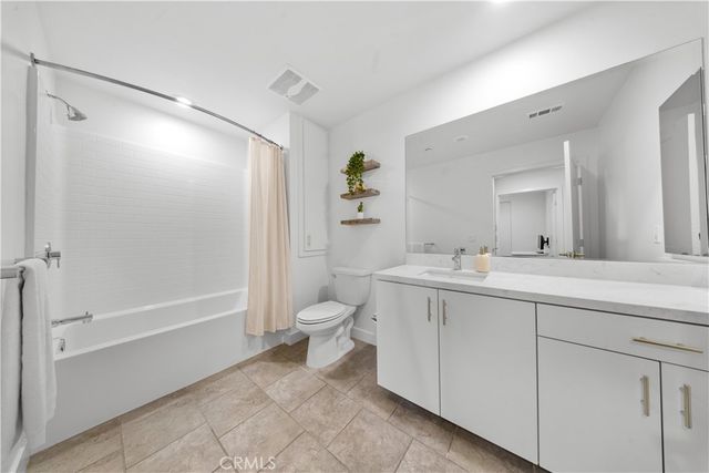 2412 Nolita, Irvine, CA 92612