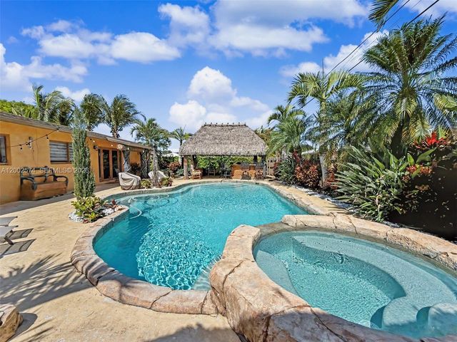 9837 SW 194th Street, Cutler Bay, FL 33157
