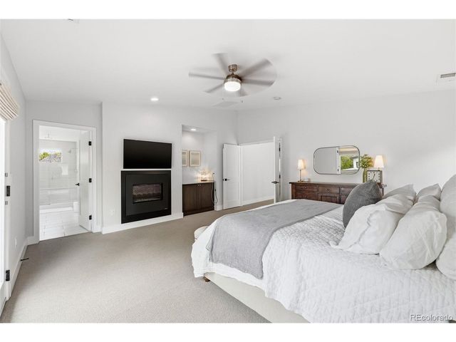 1501 S Clayton St, Denver, CO 80210