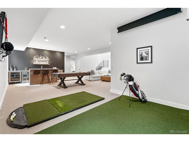 1501 S Clayton St, Denver, CO 80210