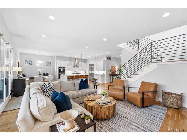1501 S Clayton St, Denver, CO 80210