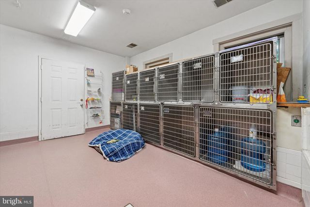 1058 LANCASTER, Berwyn, PA 19312