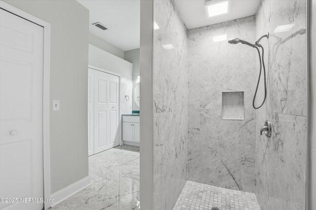 2810 SWEETHOLLY Drive, Jacksonville, FL 32223