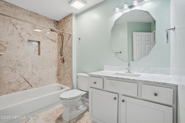 2810 SWEETHOLLY Drive, Jacksonville, FL 32223