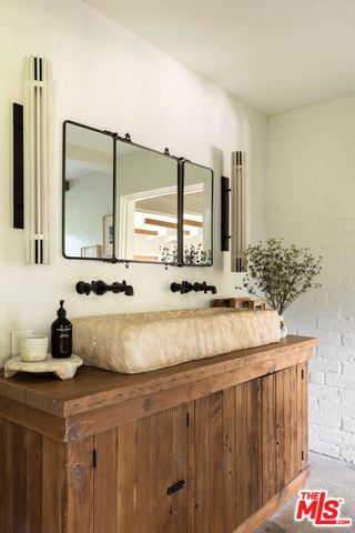 1830 Old Orchard Road, Los Angeles, CA 90049