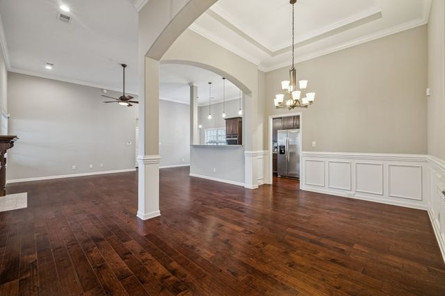 1008 Meadowview Ln, Clarksville, TN 37040