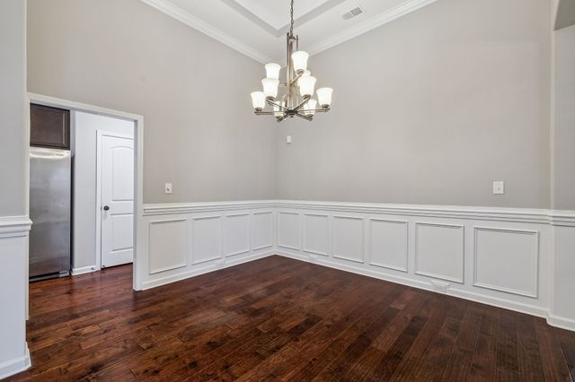 1008 Meadowview Ln, Clarksville, TN 37040