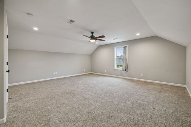 1008 Meadowview Ln, Clarksville, TN 37040