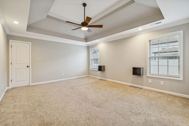 1008 Meadowview Ln, Clarksville, TN 37040