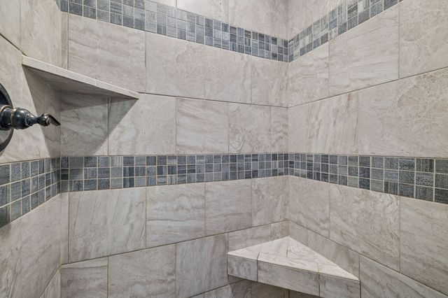 1008 Meadowview Ln, Clarksville, TN 37040