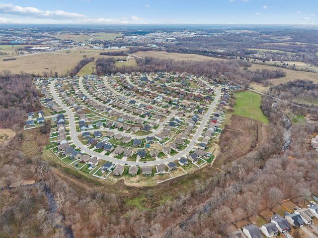 1008 Meadowview Ln, Clarksville, TN 37040