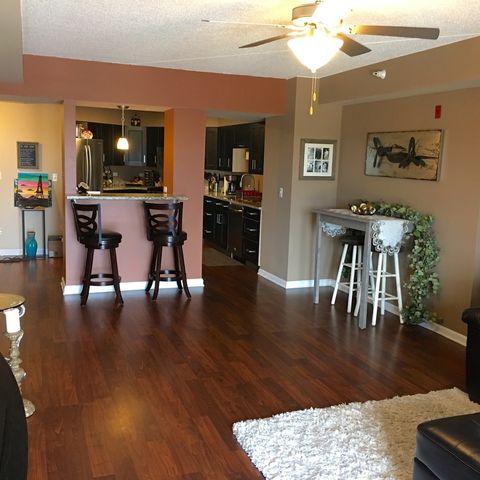 225 Main Street 312, Roselle, IL 60172