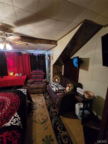 41 N 32nd Street, Belleville, IL 62226